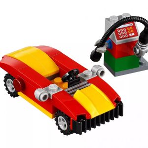 LEGO® 40277 Promocyjne Samochód i stacja benzynowa