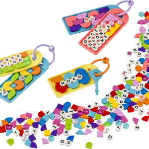 LEGO® 41949 DOTS Megazestaw zawieszek – wiadomości