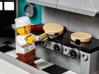 LEGO® 10260 Creator Expert Bistro w śródmieściu