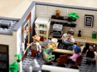 LEGO® 10291 Creator Expert Queer Eye – Mieszkanie Fab Five