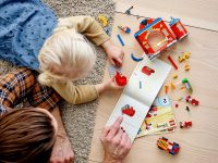 LEGO® 10776 Disney Remiza i wóz strażacki Myszki Miki i przyjaciół