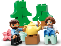 LEGO® 10946 Duplo Rodzinne biwakowanie