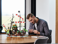 LEGO® 21322 Ideas Piraci z Zatoki Barakud