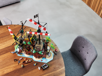 LEGO® 21322 Ideas Piraci z Zatoki Barakud