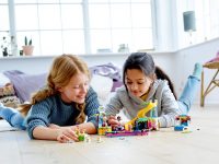 LEGO® 41374 Friends Impreza Andrei na basenie