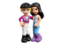 LEGO® 41441 Friends Szkółka jeździecka i przyczepa dla konia