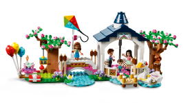 LEGO® 41447 Friends Park w Heartlake City