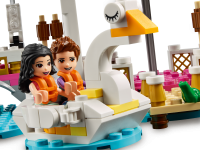 LEGO® 41447 Friends Park w Heartlake City