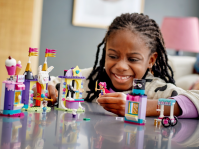 LEGO® 41687 Friends Magiczne stoiska w wesołym miasteczku