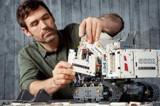 LEGO® 42100 Technic Koparka Liebherr R 9800