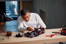 LEGO® 42143 Technic 42143