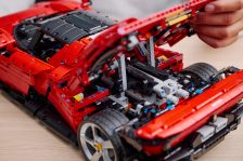 LEGO® 42143 Technic 42143