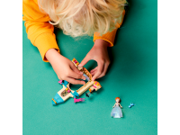 LEGO® 43198 Disney Dziedziniec zamku Anny