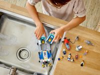 LEGO® 60277 City Policyjna łódź patrolowa