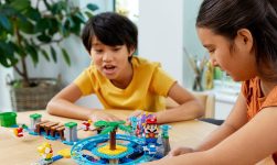 LEGO® 71400 Super Mario Duży jeżowiec i zabawa na plaży – zestaw rozszerzający