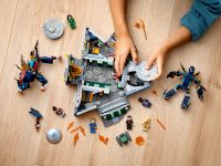 LEGO® 76156 Marvel Super Heroes Domo powstaje