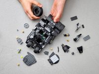 LEGO® 76239 DC Super Heroes Batman Tumbler: starcie ze Strachem na Wróble