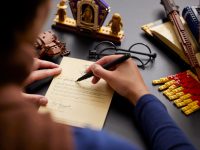 LEGO® 76391 Harry Potter Ikony Hogwartu – edycja kolekcjonerska