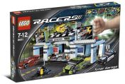 LEGO® 8681 Racers Tuner Shop